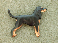 Black & Tan Coonhound - Brooche Figure