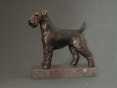 Airedale Terrier - Classic Figure on Marble Base