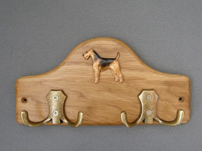 Airedale Terrier - Leash Hanger Figure